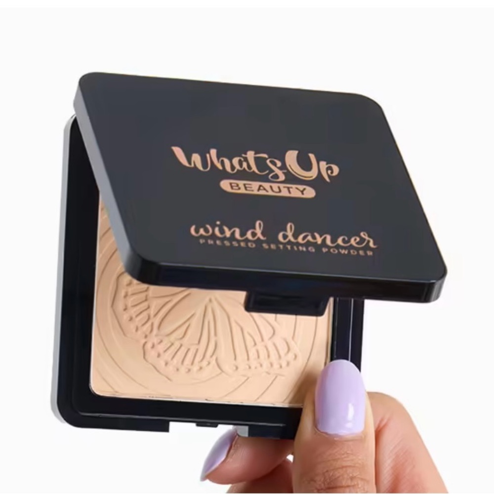 WHATS UP BEAUTY
Wind Dancer Pressed Setting
Powder
9g • NEW